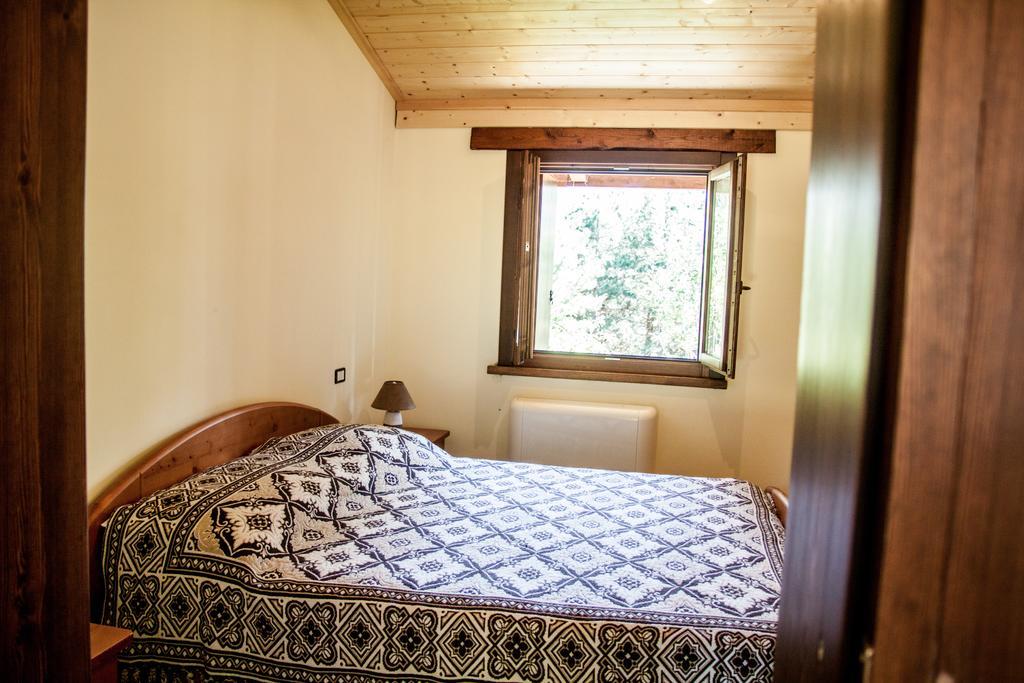 La Taverna Dei Briganti Hotel Cotronei Kamer foto