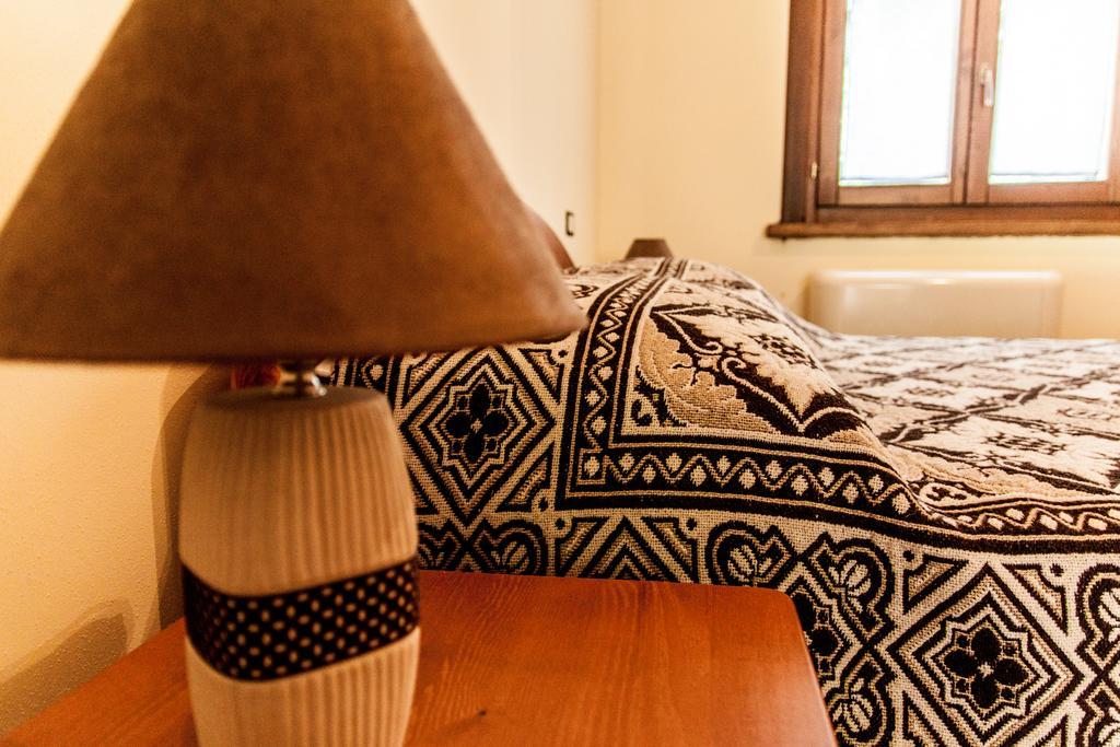 La Taverna Dei Briganti Hotel Cotronei Kamer foto